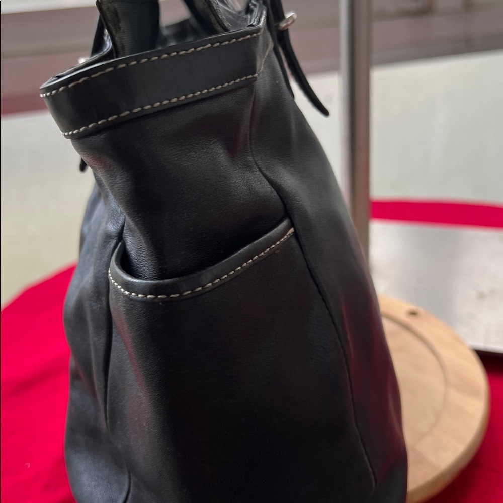 ❌ ❌ SOLD ❌❌Coach Black Leather Shoulder Bag F15147 - Picture 5 of 12